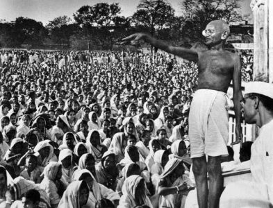 Gandhiji Addressing a rally of peasants. After Champaran, he successfully carried out many satyagraha