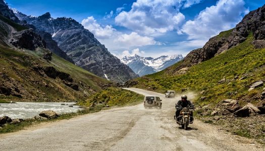 traffic free roads of leh-ladakh
