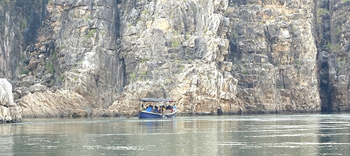 Boat Ride through Marble Rocks of Narmada in Jabalpur 