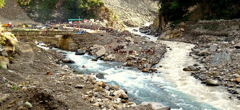 Sonprayag: Confluence of mandakini River and Vasuki Ganga River