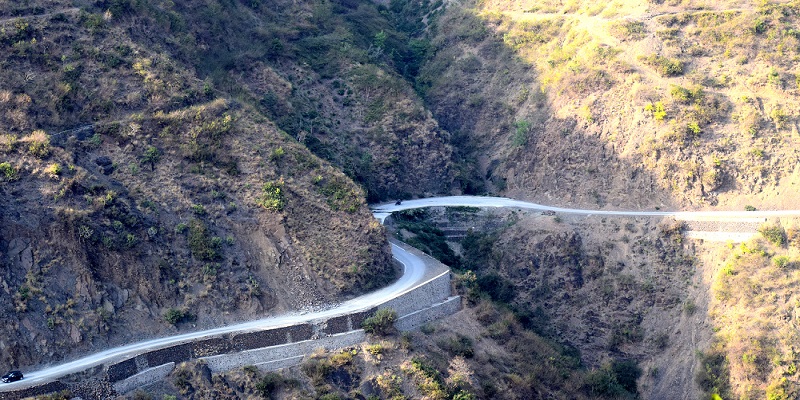Road to Chanshal Pass: Road from Roorkee to Tiuni is very good. Just exclude a small patch of 20Km rest road is best to enjoy mountainous curves.